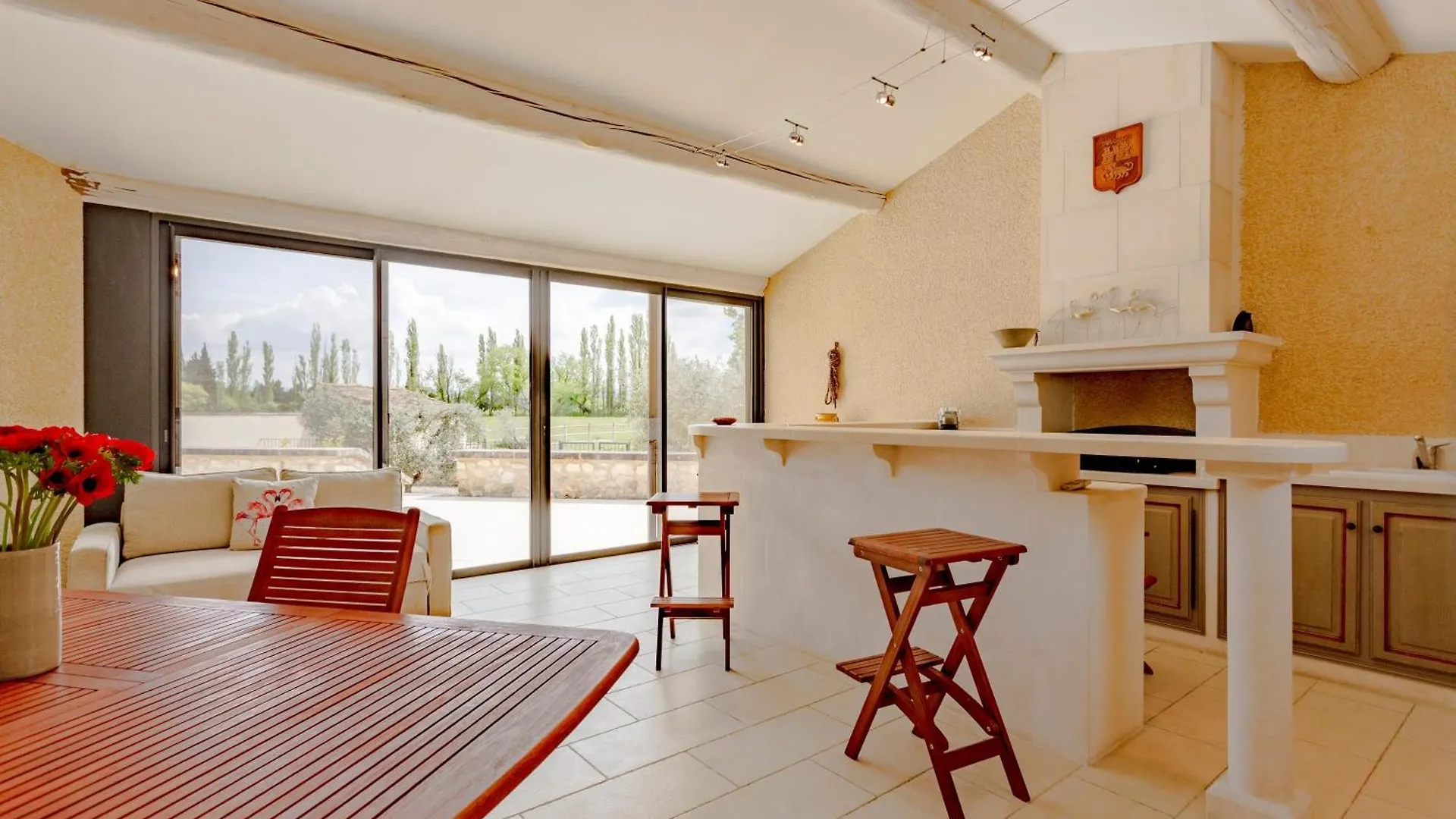 L'Estive - Maison Climatisee Avec Piscine Tarascon Holiday home